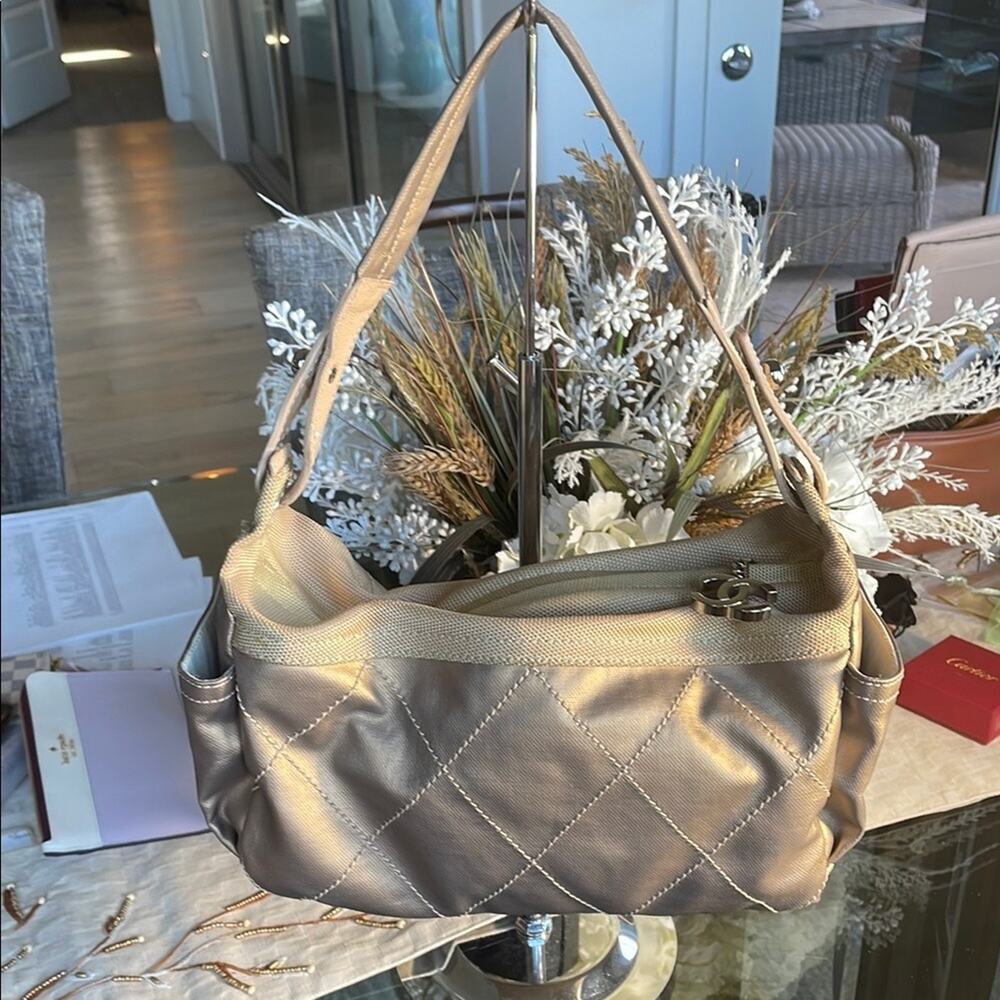 CHANEL Beige Quilted Shoulder Bag